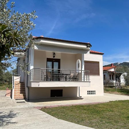 Villa Calypso Skala Rachoni  Exterior photo